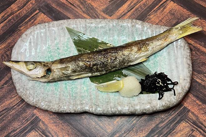 長崎五島列島産 本カマスの塩焼き ツボデリ沖縄 那覇市の出前 宅配 デリバリー あの名店のメニューをお届け